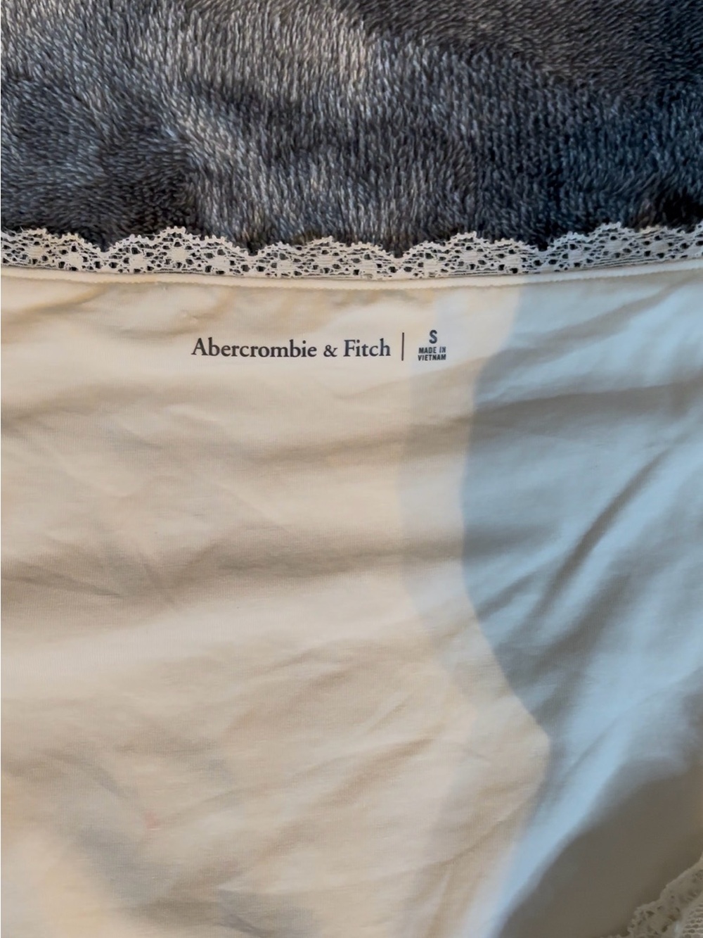 Abercrombie & Fitch Ivory Lace-Trim Camisole - Picture 2 of 4